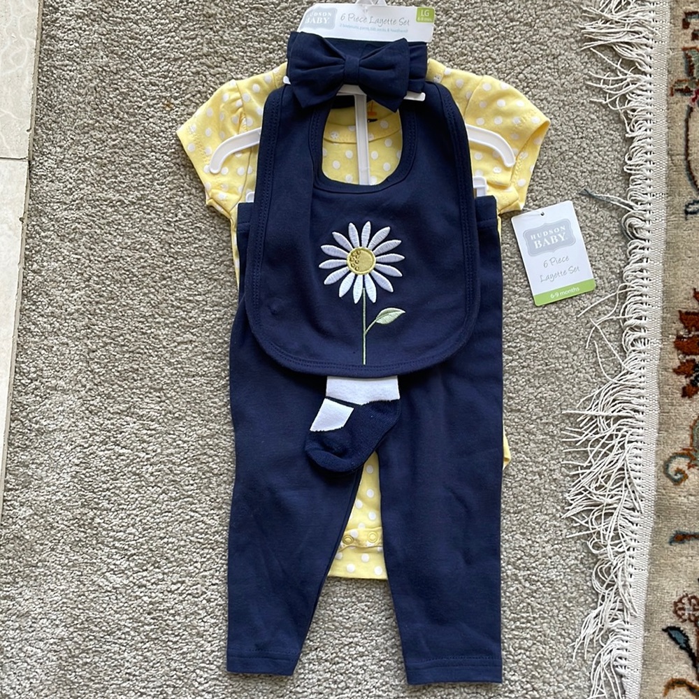 Hudson Baby 5 piece set 6-9 months
